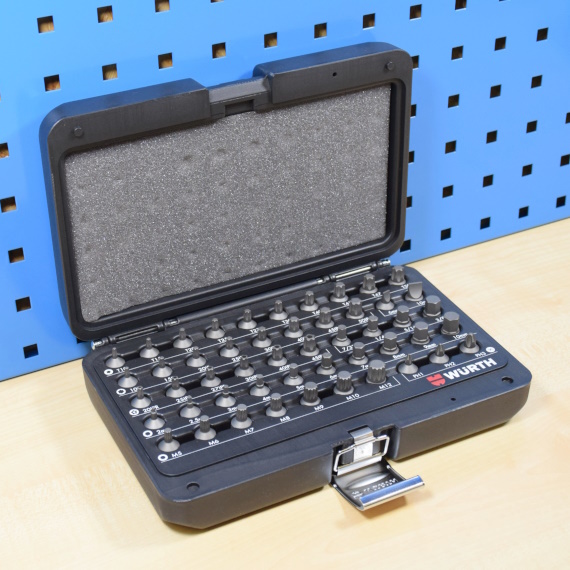 Das Vorschaubild wird erst in der fertigen Auktion angezeigt!